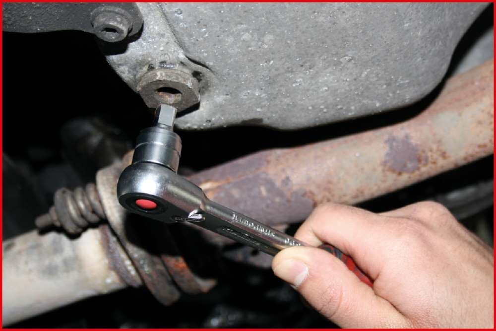 KS Tools 3/8 Zoll Öldienst Bit Stecknuss für Innensechskant Schrauben mit Magnet 12 mm Produktbild KS Tools 3/8 Zoll Öldienst Bit Stecknuss für Innensechskant Schrauben mit Magnet 12 mm bild 2