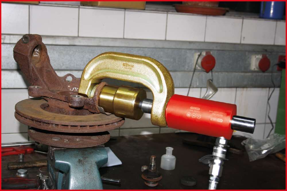 KS Tools Traggelenk Satz für Ford 4 Teile Produktbild KS Tools Traggelenk Satz für Ford 4 Teile bild 2