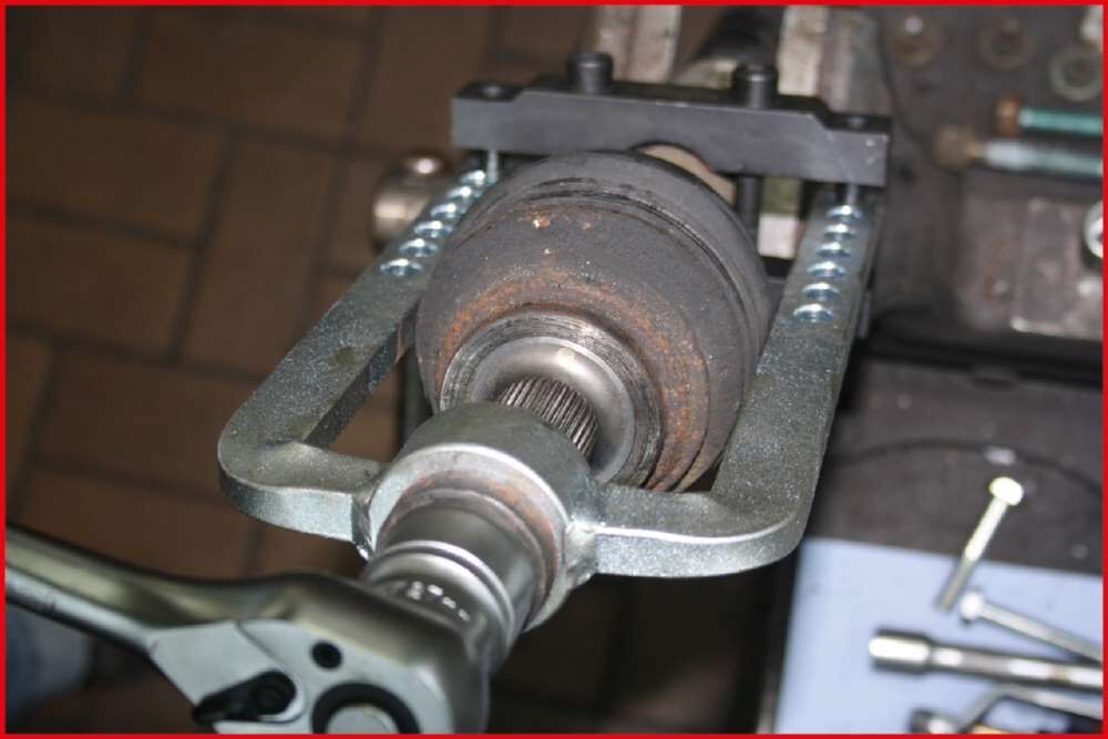 KS Tools Universal Gelenkwellen Abzieher Durchmesser 30 mm Produktbild KS Tools Universal Gelenkwellen Abzieher Durchmesser 30 mm bild 15