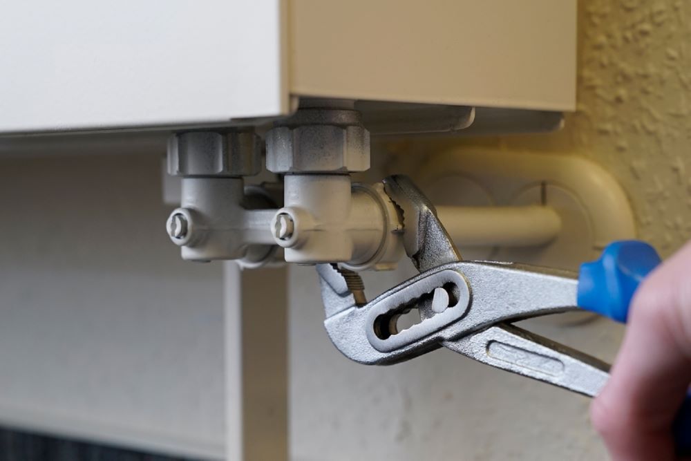 Brilliant Tools Wasserpumpenzange 10 Zoll 250 mm mit 2 Komponentengriff Produktbild Brilliant Tools Wasserpumpenzange 10 Zoll 250 mm mit 2 Komponentengriff bild 2