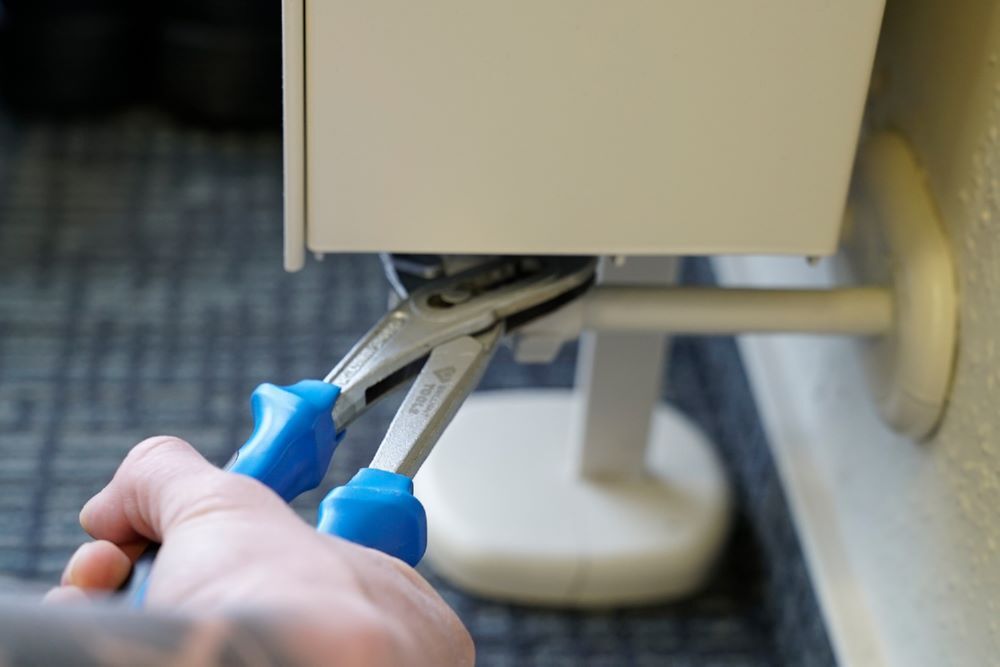 Brilliant Tools Wasserpumpenzange 10 Zoll 250 mm mit 2 Komponentengriff Produktbild Brilliant Tools Wasserpumpenzange 10 Zoll 250 mm mit 2 Komponentengriff bild 3