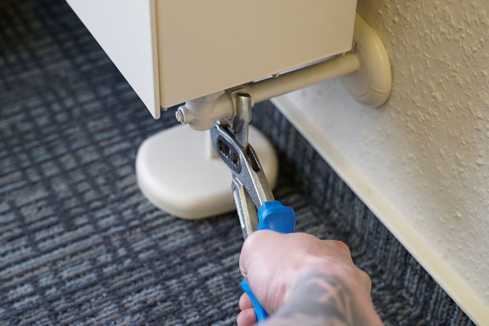 Brilliant Tools Wasserpumpenzange 10 Zoll 250 mm mit 2 Komponentengriff Produktbild Brilliant Tools Wasserpumpenzange 10 Zoll 250 mm mit 2 Komponentengriff bild 4