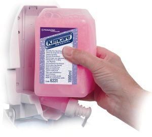Kimberly-Clark Waschlotion Normal parfümiert pink Kassette mit 1 Liter Produktbild Kimberly-Clark Waschlotion Normal parfümiert pink Kassette mit 1 Liter bild 2