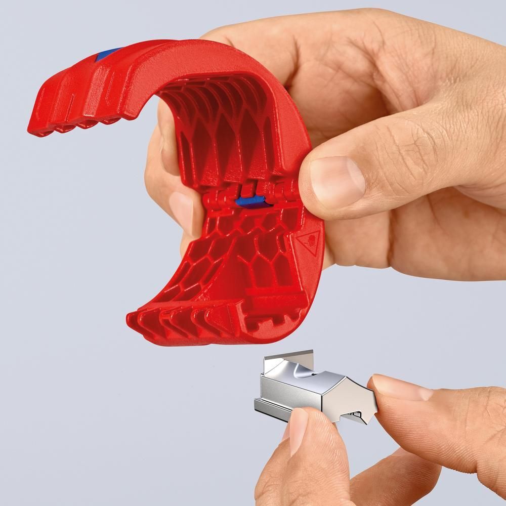 Knipex Kunststoffrohr Schneider 20 bis 50 mm und Tropfhülsen Knipex Kunststoffrohr Schneider 20 bis 50 mm und Tropfhülsen