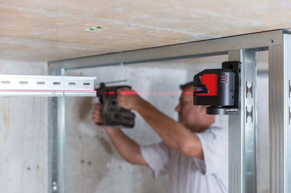 Leica Linienlaser L2 im Koffer