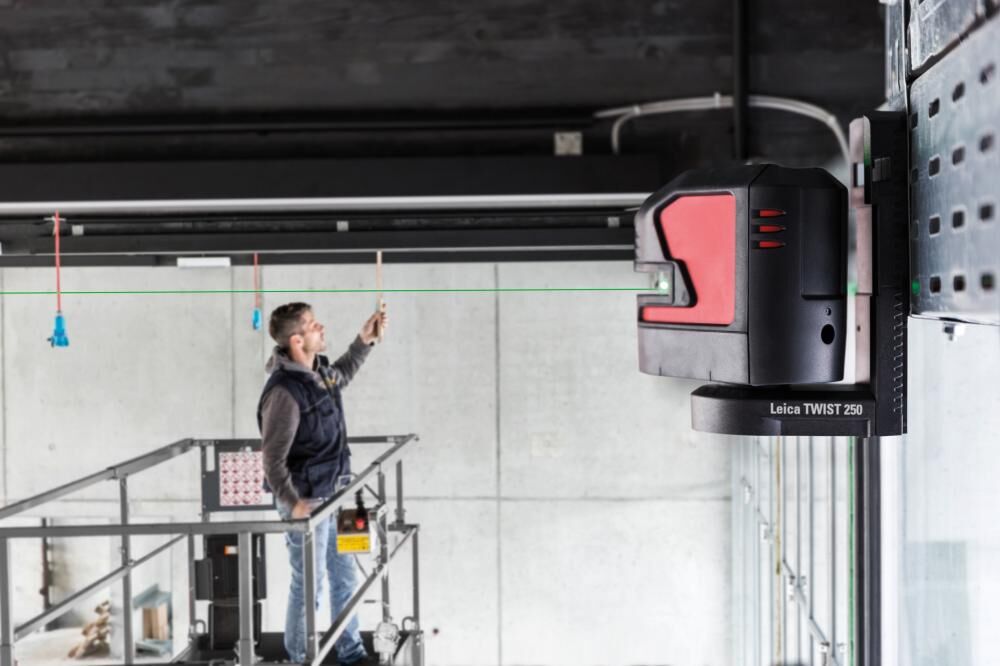 Leica Linienlaser L2G im Koffer Leica Linienlaser L2G im Koffer