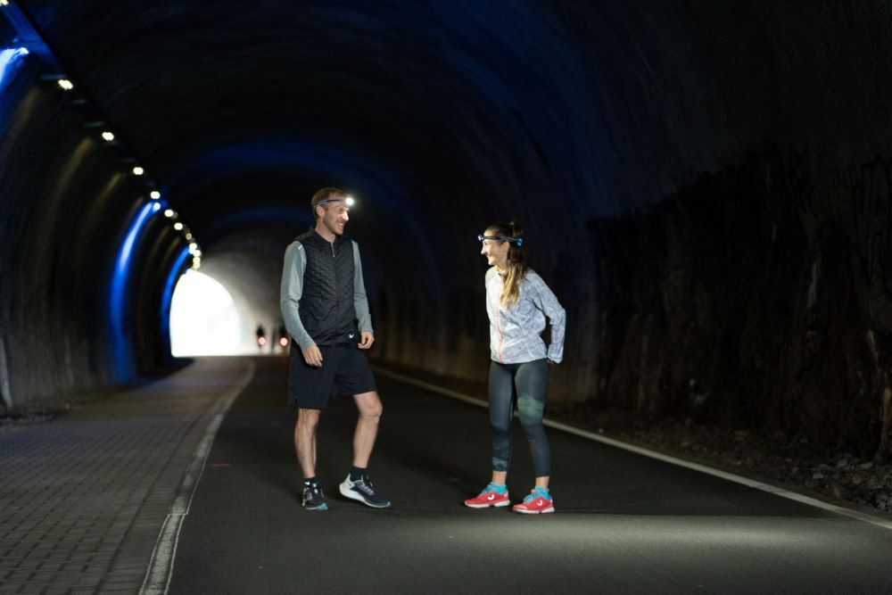 Ledlenser Kopflampe NEO5R Akku Laufsport Stirnleuchte 600 Lumen Produktbild Ledlenser Kopflampe NEO5R Akku Laufsport Stirnleuchte 600 Lumen bild 4