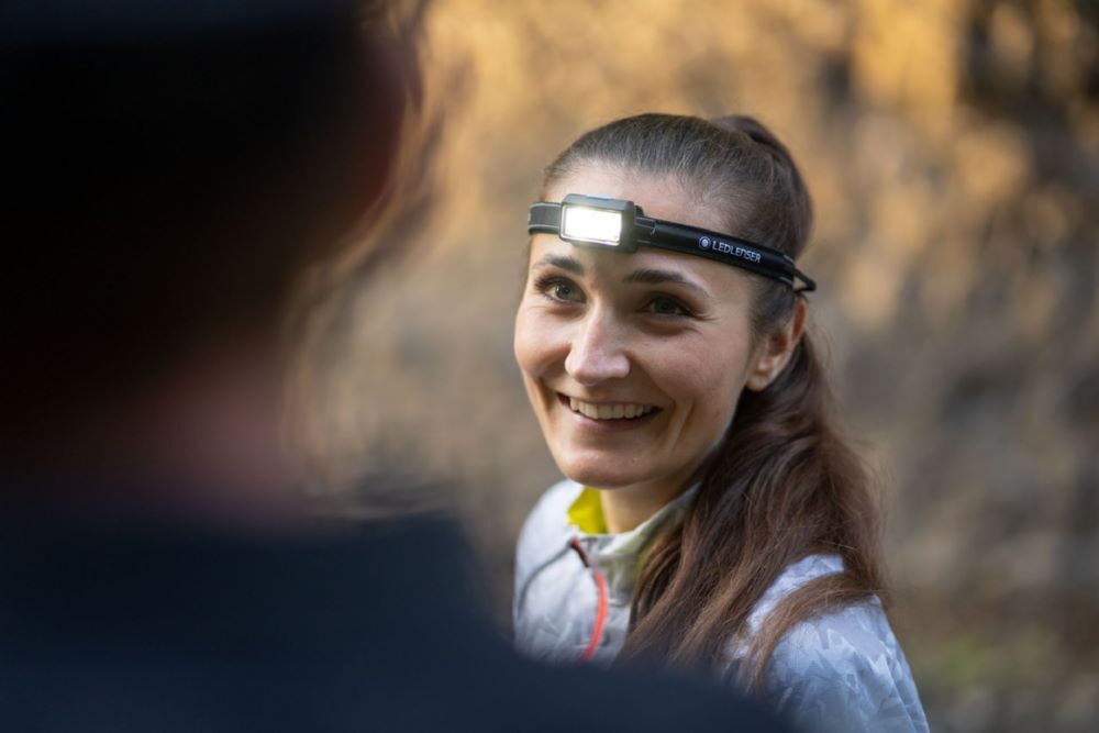 Ledlenser Kopflampe NEO5R Laufsport-Stirnlampe 600 lm Produktbild Ledlenser Kopflampe NEO5R Laufsport-Stirnlampe 600 lm bild 2