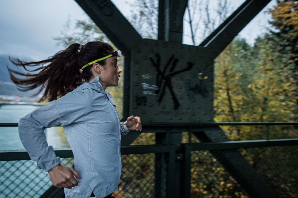 Ledlenser Kopflampe NEO5R Akku Laufsport Stirnlampe 600 lm Produktbild Ledlenser Kopflampe NEO5R Akku Laufsport Stirnlampe 600 lm bild 2