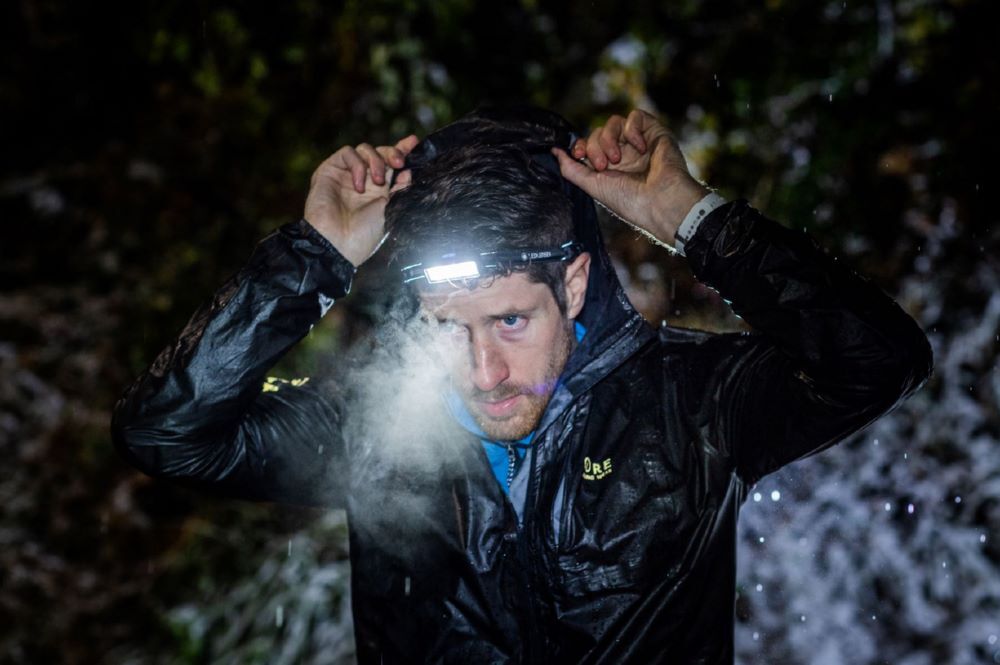 Ledlenser Kopflampe NEO9R aufladbare Trailrunning Stirnleuchte 1200 lm Produktbild Ledlenser Kopflampe NEO9R aufladbare Trailrunning Stirnleuchte 1200 lm bild 4