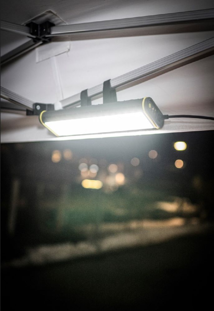 Produktbild Leistungsstarke, robuste 5000 lm Flächenleuchte mit gerichtetem Licht und einste bild 4