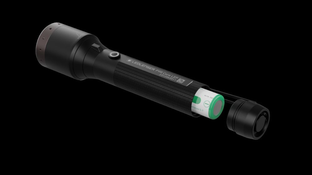 Produktbild Wiederaufladbare LEP-Taschenlampe mit über 1000 m Leuchtweite bild 4