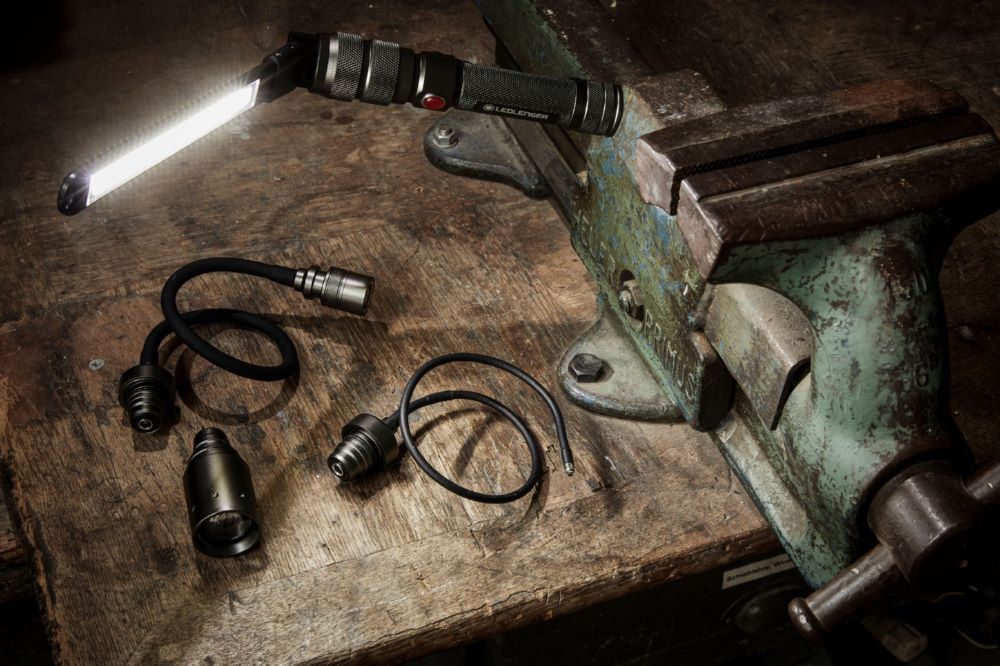 Ledlenser Aufladbares Arbeitsleuchten Set Taschenleuchte 4 Stück Produktbild Ledlenser Aufladbares Arbeitsleuchten Set Taschenleuchte 4 Stück bild 3