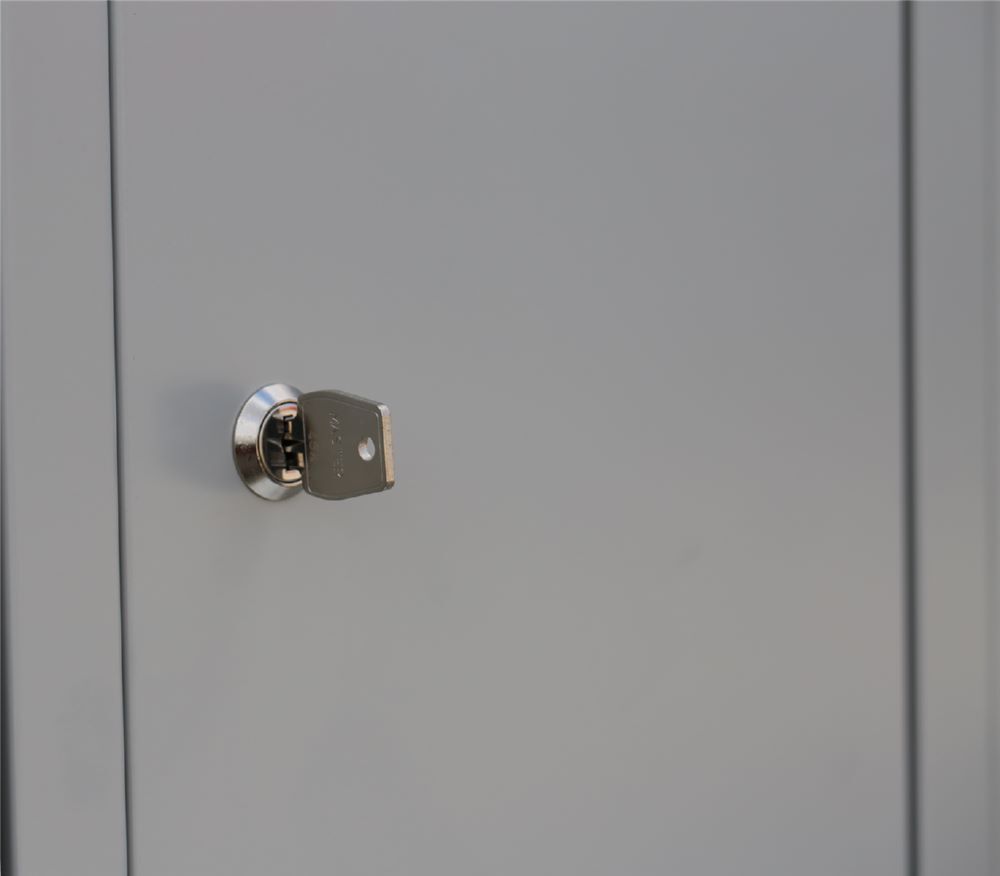 Produktbild ClassiX Schließfachschrank, 3 Abteile à 3 Fächer, 1800 x 1185 x 500 mm, lichtgra bild 3