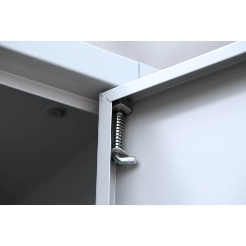 Lüllmann Flügeltürenschrank mit 1 Fachboden 750 x 800 x 383 mm in lichtgrau Lüllmann Flügeltürenschrank mit 1 Fachboden 750 x 800 x 383 mm in lichtgrau