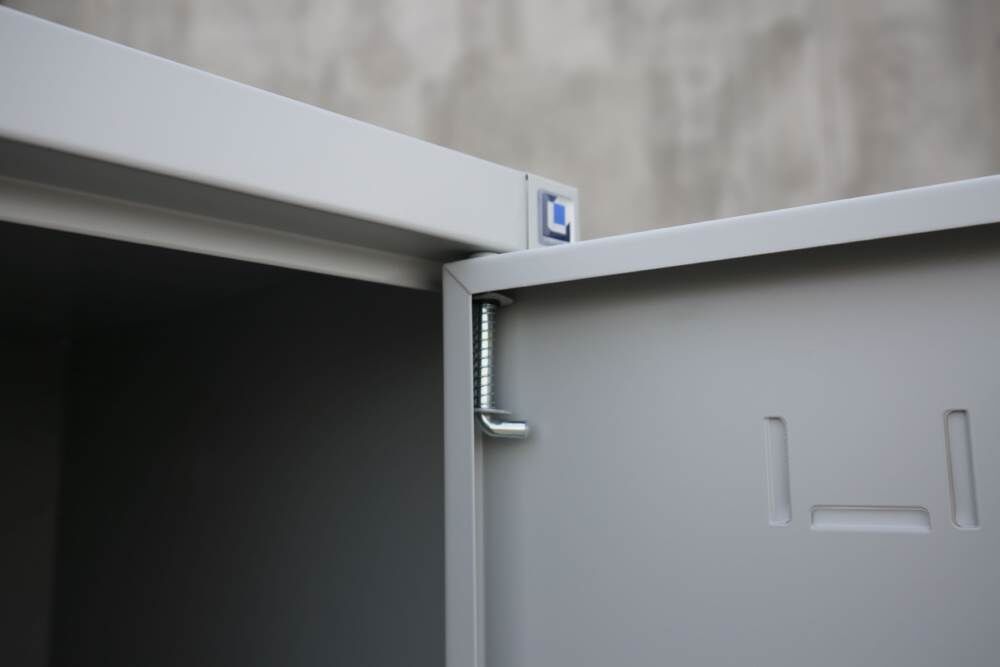 Lüllmann Garderobenschrank 1 Abteil doppelstöckig 1800 x 315 x 500 mm Produktbild Lüllmann Garderobenschrank 1 Abteil doppelstöckig 1800 x 315 x 500 mm bild 4
