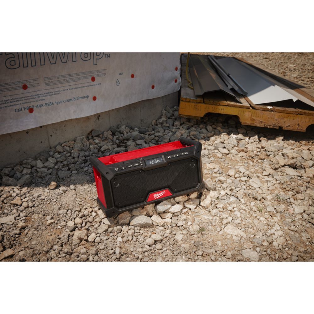 Milwaukee Akku Baustellenradio M18 DAB+ M18RADDAB+G2-0 Milwaukee Akku Baustellenradio M18 DAB+ M18RADDAB+G2-0