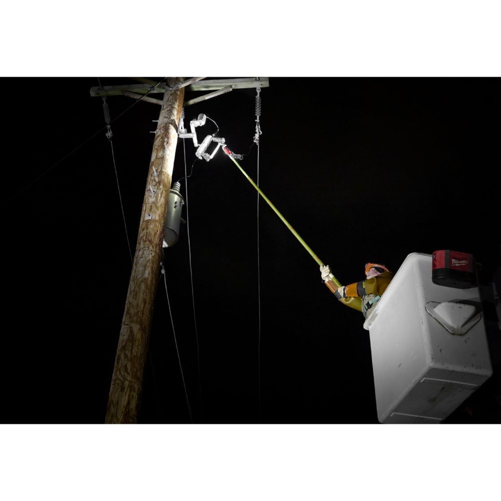 Milwaukee Elektrowerkzeuge Akku Leuchte für Hochspannungsarbeiten L4HSL-301 Produktbild Milwaukee Elektrowerkzeuge Akku Leuchte für Hochspannungsarbeiten L4HSL-301 bild 4