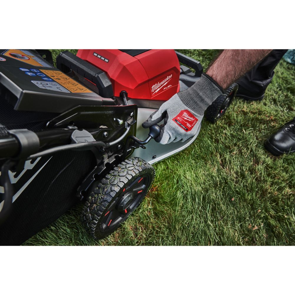 Milwaukee Elektrowerkzeuge Akku Rasenmäher M18 FUEL M18F2LM46-0 Produktbild Milwaukee Elektrowerkzeuge Akku Rasenmäher M18 FUEL M18F2LM46-0 bild 10