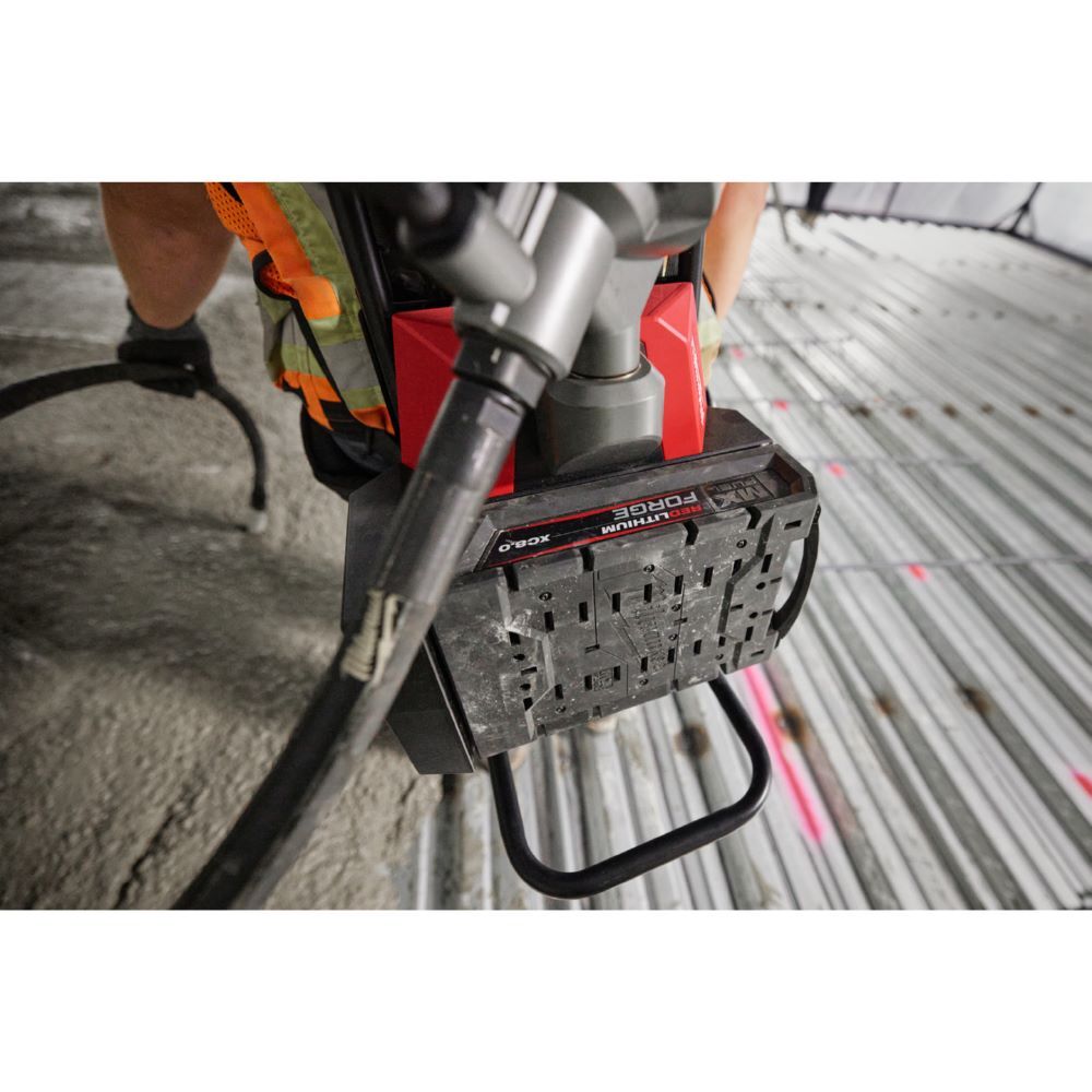 Milwaukee Elektrowerkzeuge Forge XC 8.0 Ah Akku Pack MXFuel MXFXC608 Produktbild Milwaukee Elektrowerkzeuge Forge XC 8.0 Ah Akku Pack MXFuel MXFXC608 bild 4