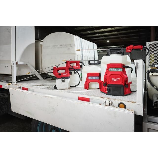 Produktbild M18BBPFP2-0 M18 Switch Tank Akku Rucksack Sprühgerät bild 2