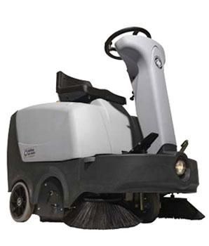Nilfisk Aufsitzkehrmaschine SR 1000S B Batterie 24 Volt 2 Seitenbesen Nilfisk Aufsitzkehrmaschine SR 1000S B Batterie 24 Volt 2 Seitenbesen