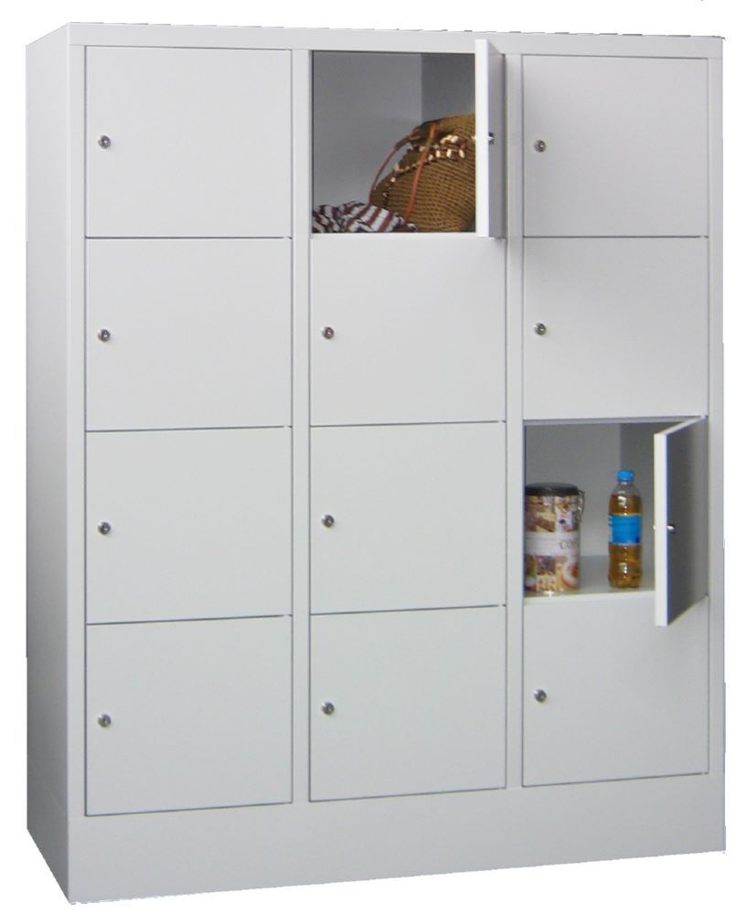 Produktbild PAVOY Schließfachschrank mit Sockel 1518/500/1200 glatte Türen RAL 7035