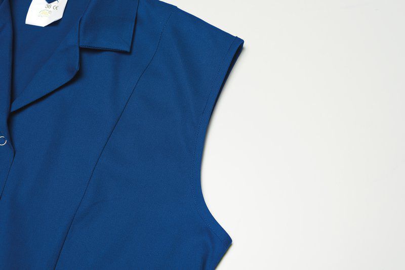 Planam Damen Arbeitsmantel Baumwolle ohne Arm reinweiß 54 Planam Damen Arbeitsmantel Baumwolle ohne Arm reinweiß 54