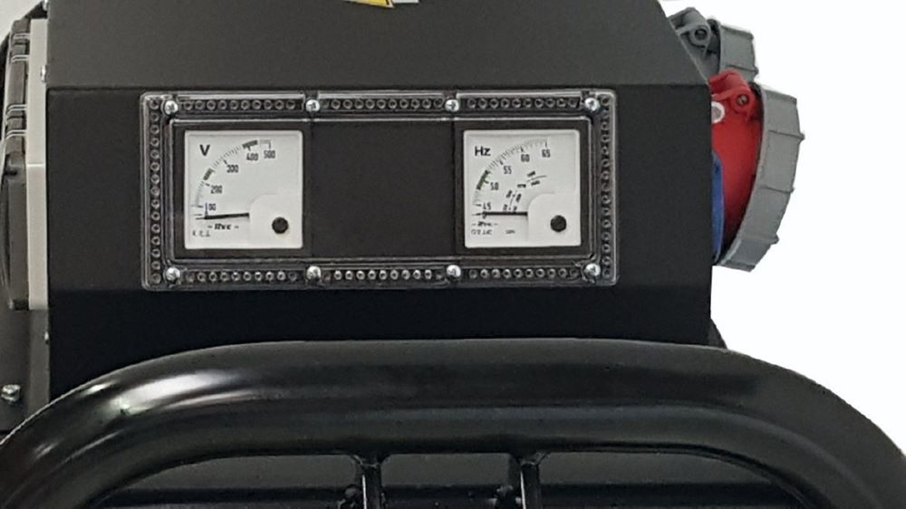 PRAMAC Stromerzeuger TG 30/15 ISO AVR 230V oder 400V Zapfwelle Produktbild PRAMAC Stromerzeuger TG 30/15 ISO AVR 230V oder 400V Zapfwelle bild 3