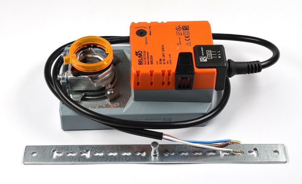 Remko Stellmotor mit Aufputzschalter Auf/Halt/Zu Produktbild Remko Stellmotor mit Aufputzschalter Auf/Halt/Zu