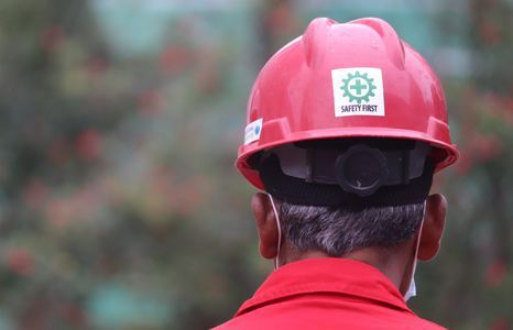 arbeitskleidung schutz kopfschutz teaser Produktbild arbeitskleidung schutz kopfschutz teaser