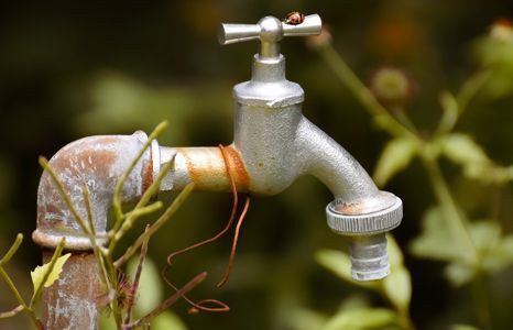 garten bewaesserung wasserhaehne ventil teaser