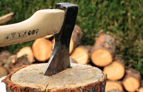 garten garten handwerkzeug aexte beile haemmer teaser