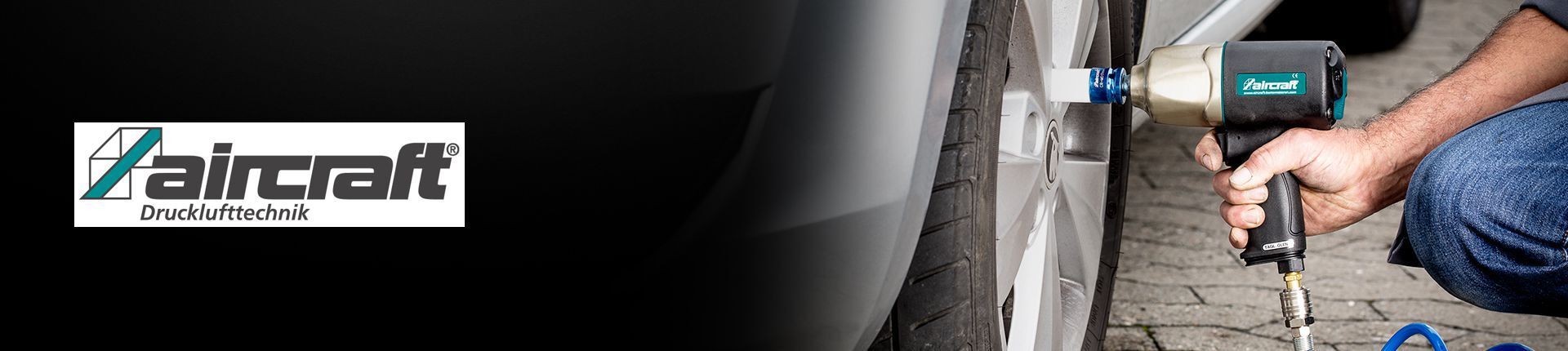 Aircraft Druckluft Werkzeug in Aktion Aircraft Druckluft Werkzeug in Aktion