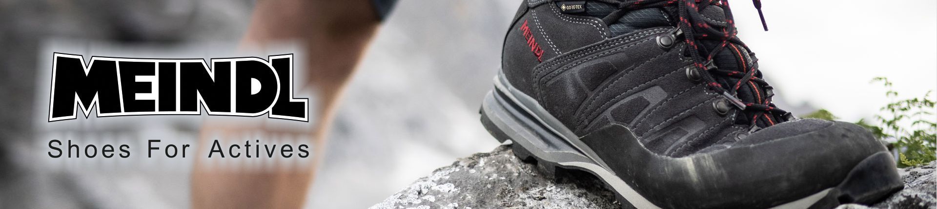 Schwarzer Meindl Wanderschuhe in Nahaufnahme Schwarzer Meindl Wanderschuhe in Nahaufnahme