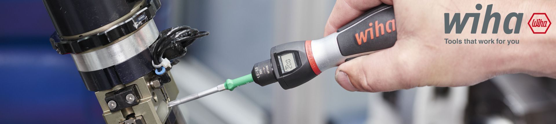 Wiha Drehmoment-Schraubendreher iTorque im Einsatz Wiha Drehmoment-Schraubendreher iTorque im Einsatz