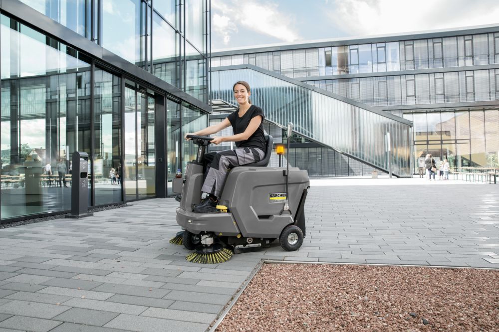 Produktbild Kärcher Kehrsaugmaschine KM 85/50 R Bp Pack 80 Ah Li + FC  bild 5