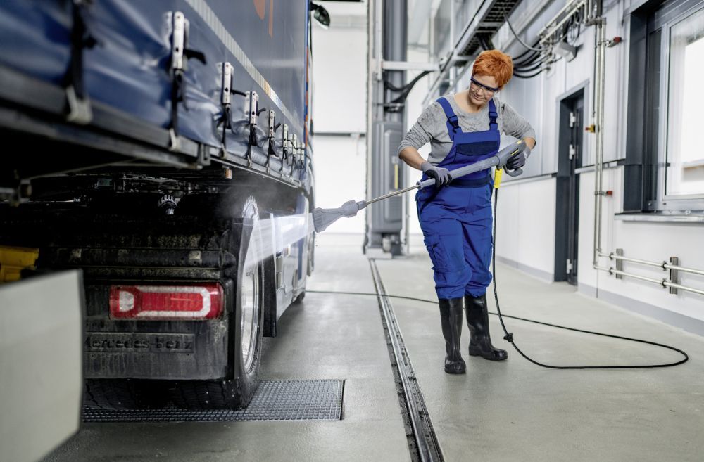 Kärcher Stationärer Hochdruckreiniger HD 10/21-4St *EU