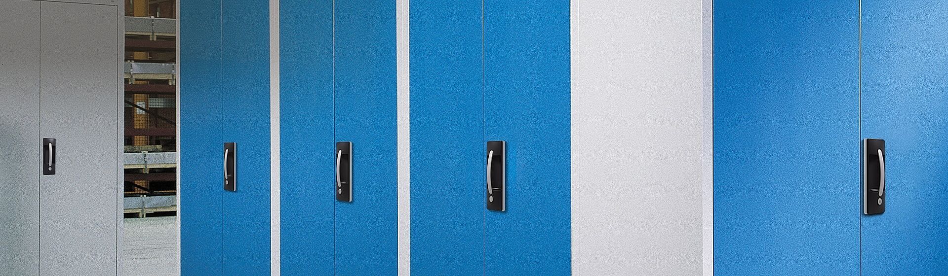 C + P Werkzeugschränke in der Nahaufnahme C + P Werkzeugschränke in der Nahaufnahme