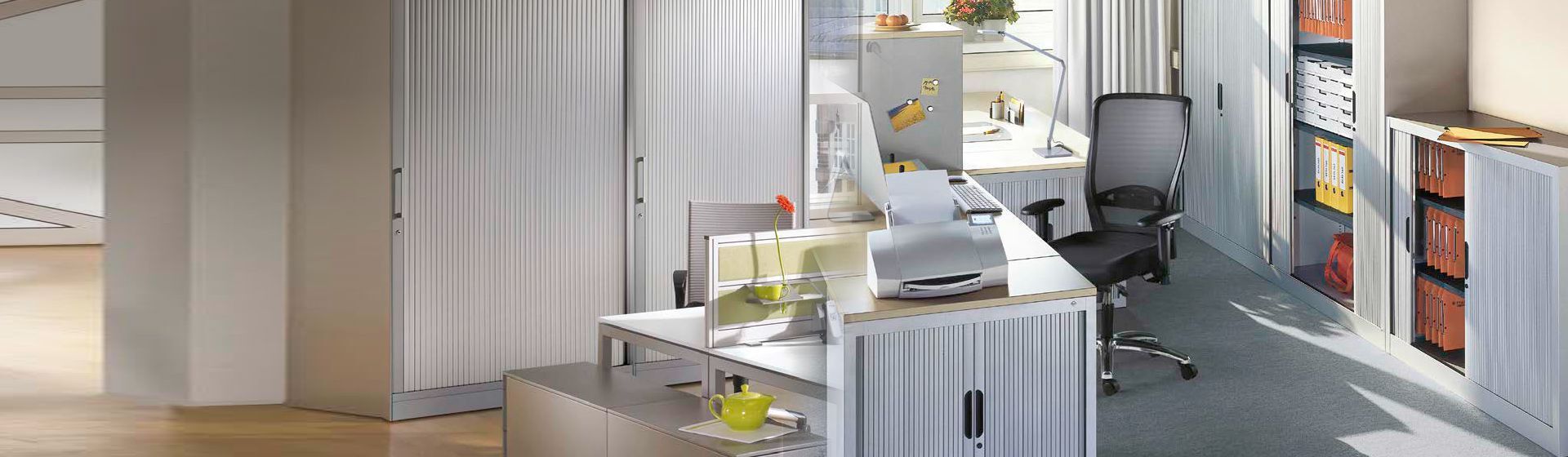 Rolladenschränke von C + P in einem Büro Rolladenschränke von C + P in einem Büro