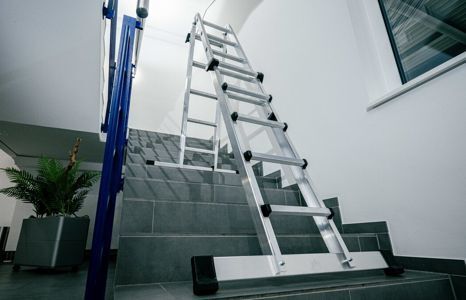 kategorie betriebsausstattung steigtechnik teleskopleitern teaser