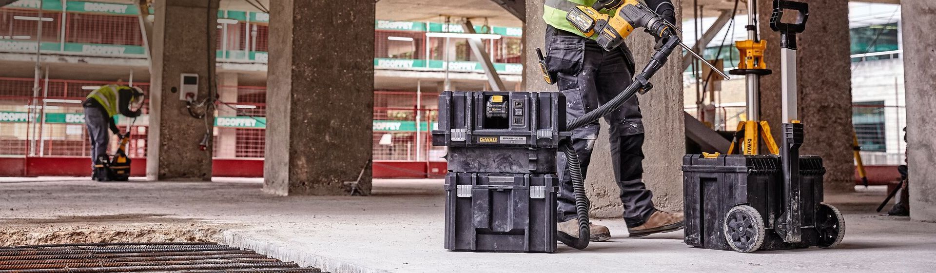 Dewalt Absaugsystem in Aktion Dewalt Absaugsystem in Aktion