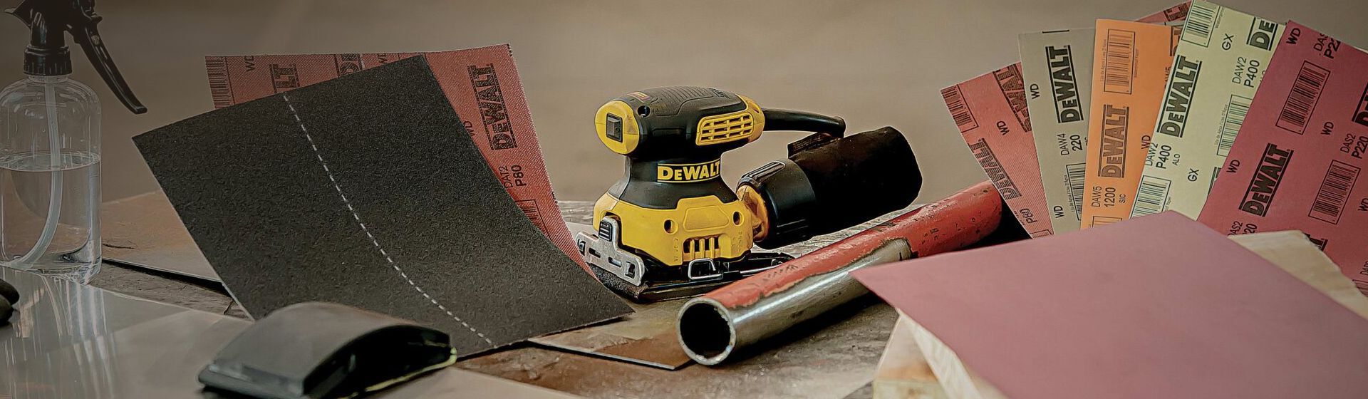 Diverse Dewalt Schleifpapiere in der Übersicht Diverse Dewalt Schleifpapiere in der Übersicht