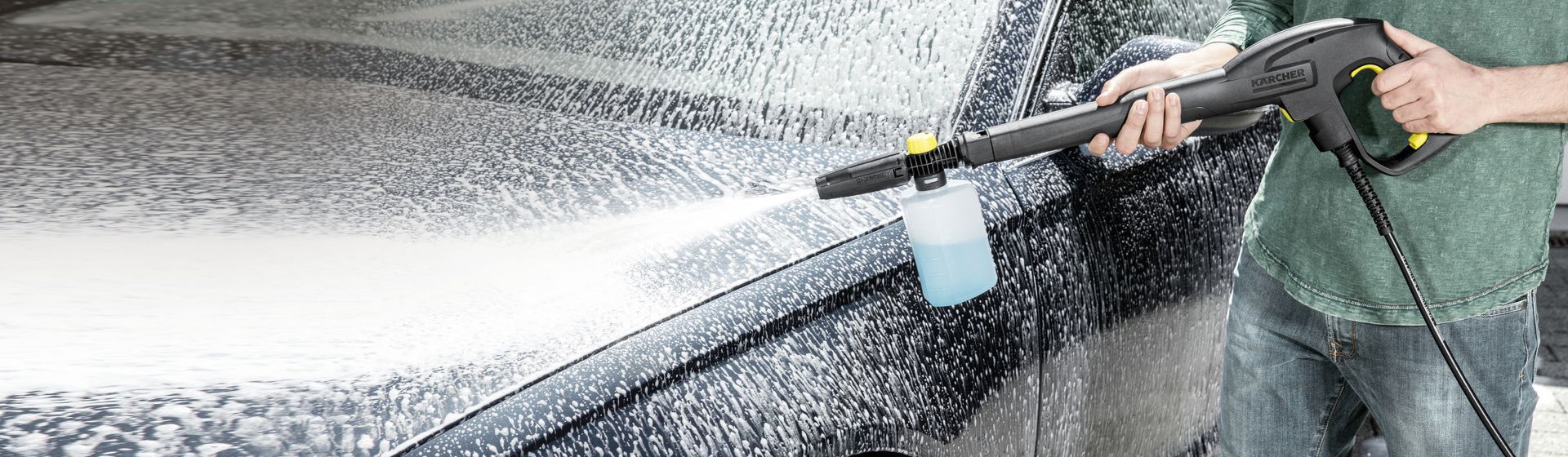 Kärcher Schauminjektor in Aktion Kärcher Schauminjektor in Aktion