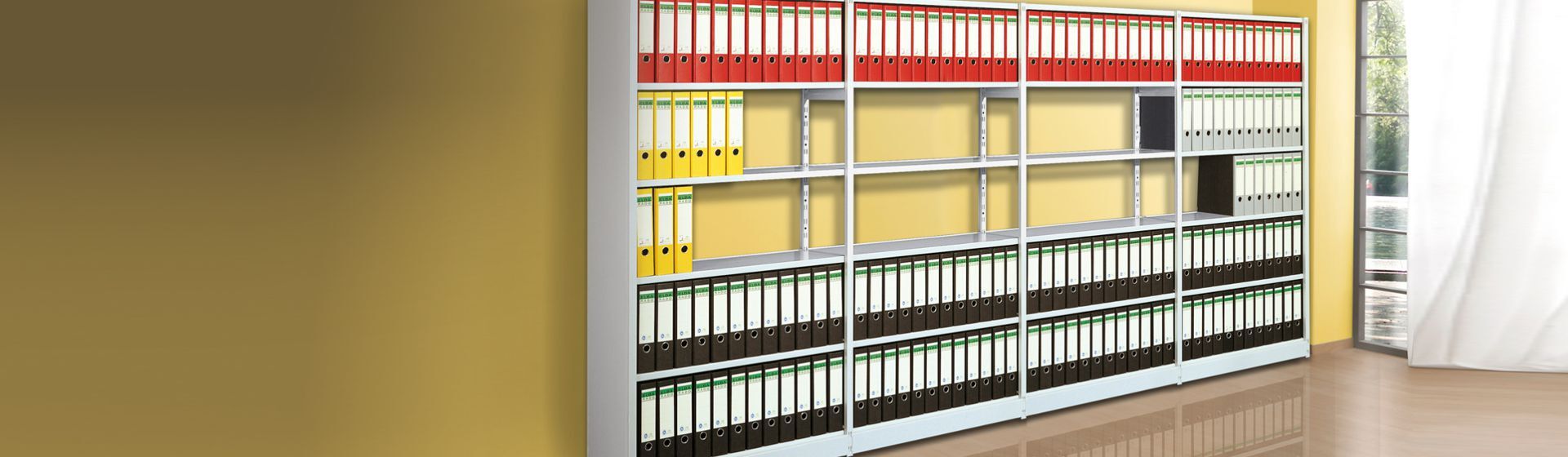 Kermann Büroregal mit farbigen Ordnern gefüllt Kermann Büroregal mit farbigen Ordnern gefüllt