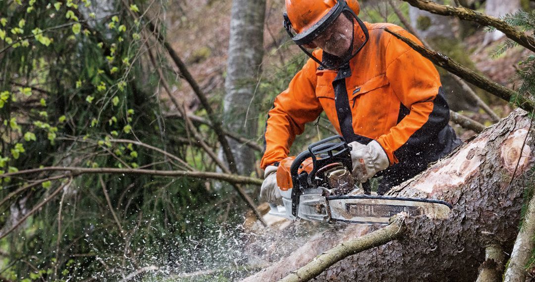 kessel talk arbeitskleidung schutz stihl kettensaegen ratgeber banner
