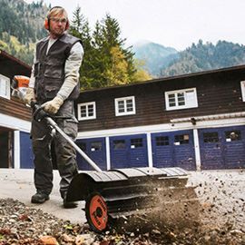 Stihl Kehrwalze Kombi KW KM Länge 125cm Stihl Kehrwalze Kombi KW KM Länge 125cm