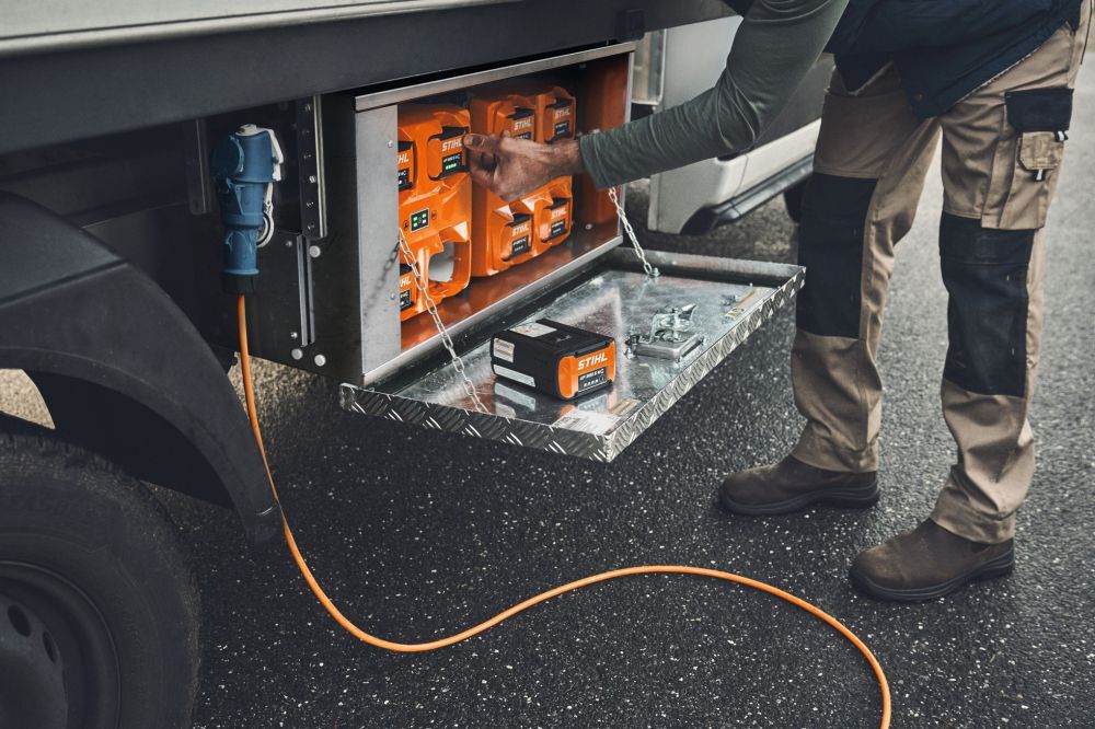 STIHL CB 1 Ladebox Produktbild STIHL CB 1 Ladebox bild 4