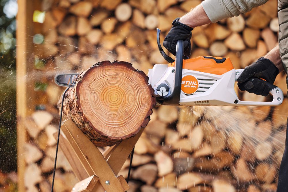 STIHL Akku Kettensäge MSA 80 C-B ohne Akku und Ladegerät Produktbild STIHL Akku Kettensäge MSA 80 C-B ohne Akku und Ladegerät bild 4