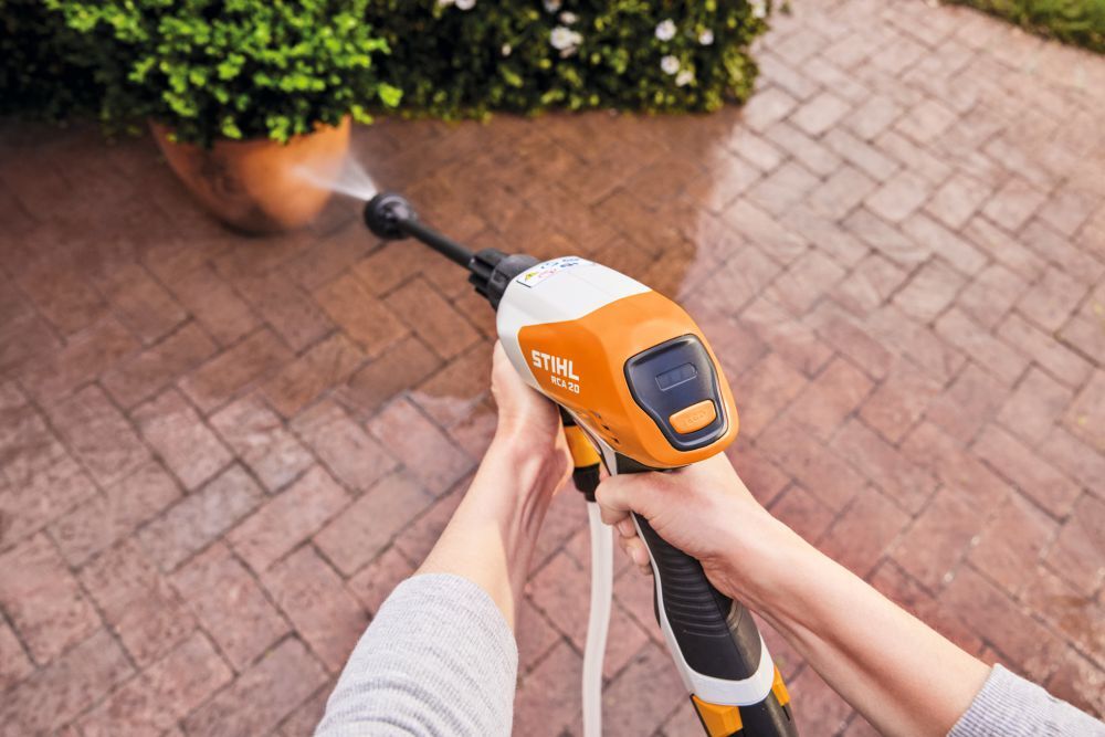 STIHL Akku Druckreiniger RCA 20 mit 2x Akku AS 2 und Ladegerät AL 1 STIHL Akku Druckreiniger RCA 20 mit 2x Akku AS 2 und Ladegerät AL 1